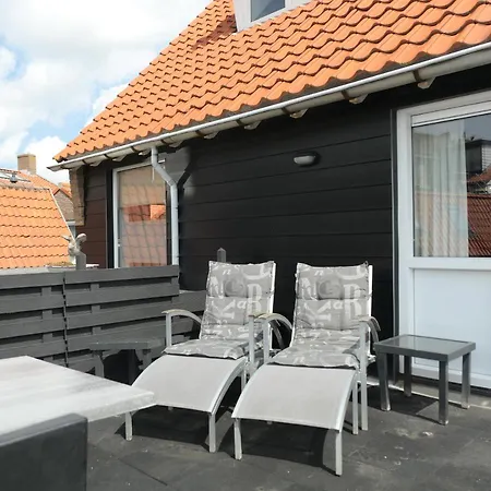 アパート La Chatelaine エグモント・アーン・ゼー