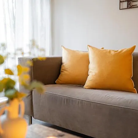 La Chatelaine Apartment